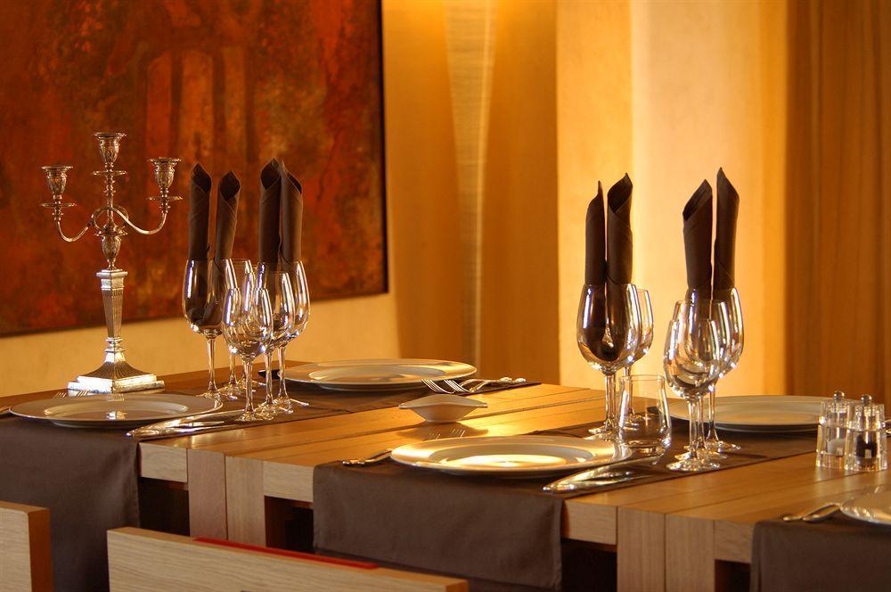 Chateau Le Rosey Hotel Nyon Zewnętrze zdjęcie