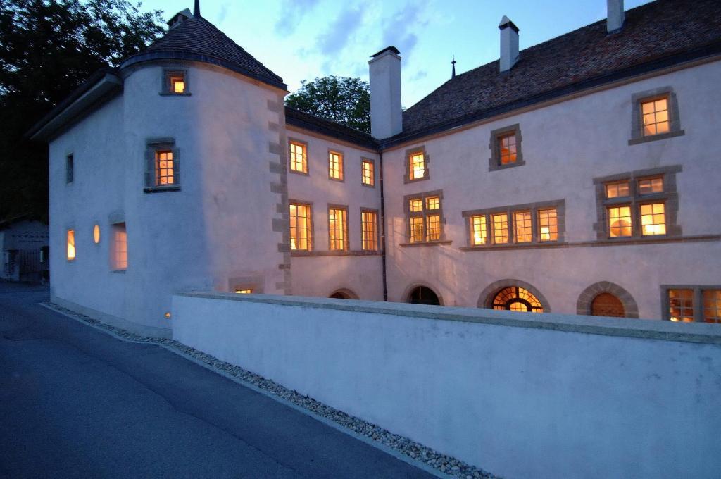 Chateau Le Rosey Hotel Nyon Zewnętrze zdjęcie